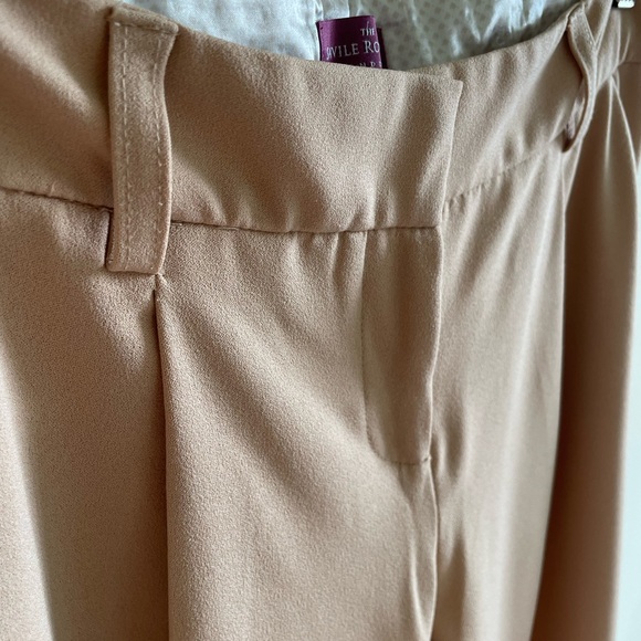 Size L Savile Row Co. Light Pink Slacks - Picture 9 of 17